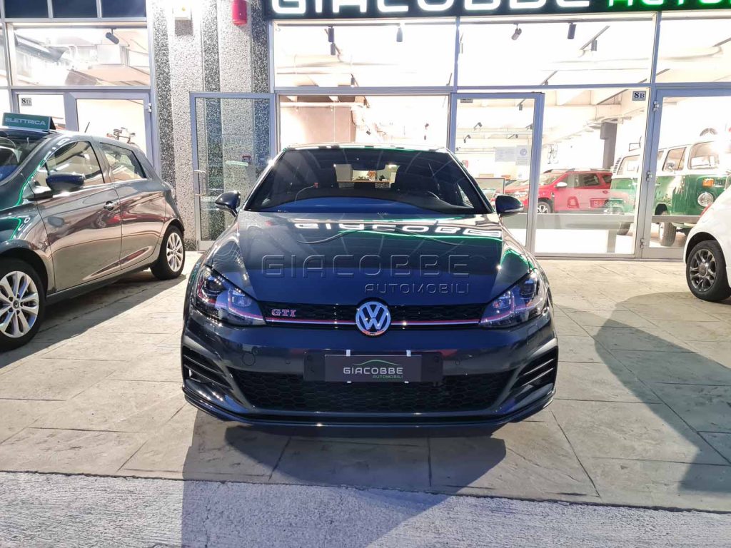 Volkswagen Golf GTI 2.0 Performance Dark Iron